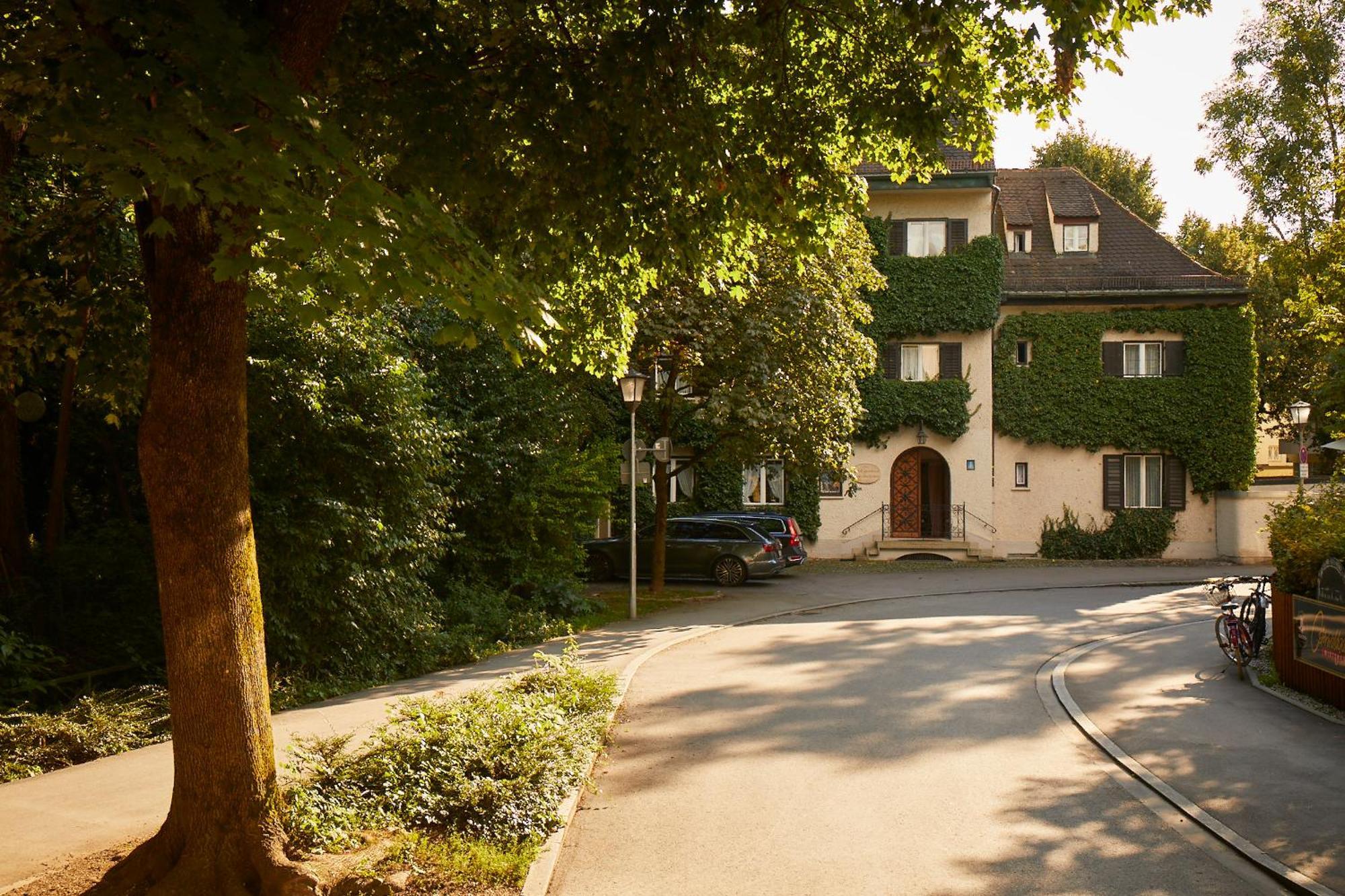 Gaestehaus Englischer Garten มิวนิก ภายนอก รูปภาพ
